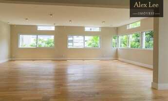 Imagem 6: Reformado em Higienópolis com muita luminosidade natural