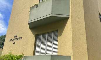 Imagem 2: Apartamento para venda possui 80 metros quadrados com 3 quartos em Água Verde - Curitiba