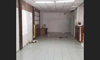 Imagem: Ponto comercial/Loja/Box para aluguel tem