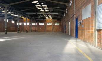 Imagem 7: ALUGUEL com 1290 m2. 4 salas, 2 banheiros, copa, refeitório. Ideal pra GALPÃO,ARMAZÉM, SUP