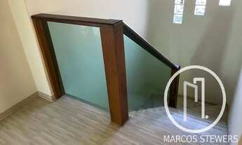 Imagem: Casa com Piscina e Churrasqueira no Cipó