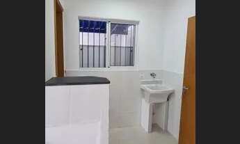 Imagem 2: STUDIO AMPLO/ AO LADO METRÔ SAÚDE