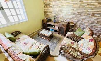 Imagem 3: Sobrado para Venda em Bertioga, Centro, 4 dormitórios, 1 suíte, 2 banheiros, 3 vagas