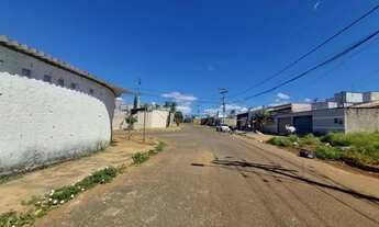 Imagem 2: Lote de Esquina 372 M2, Excelente, Residêncial Lucy Pinheiro, Lado Vila Pedroso, Goiania