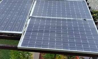 Imagem: LINDA CASA COM ENERGIA SOLAR BURAQUINHO