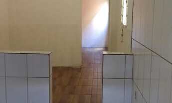 Imagem 2: Aluga se uma casa com 1 quarto