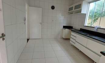 Imagem 6: Vendo e Alugo casa térrea 4/4 suítes na Aruana