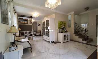 Imagem 2: Sobrado à venda no Embaré