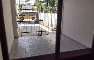 Imagem 6: Casa para aluguel possui 140 metros quadrados com 3 quartos em Centro - Campina Grande - P