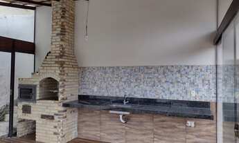 Imagem: Linda casa de condomínio fechado com 4