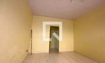 Imagem 2: Casa à Venda - Centro, 2 Quartos, 75 m2