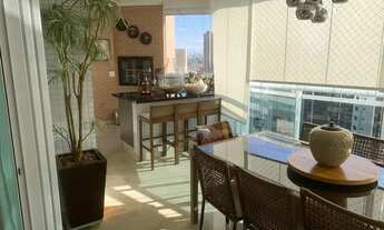 Imagem 7: Apartamento para venda possui 265 metros quadrados com 4 quartos