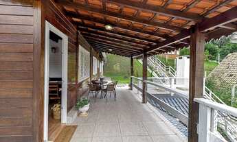 Imagem 6: Casa Mobiliada para Venda em Campos do Jordão, Vila Capivari, 4 dormitórios, 2 suítes, 3 b