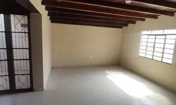 Imagem 7: Aluga se uma linda casa bairro palmira!