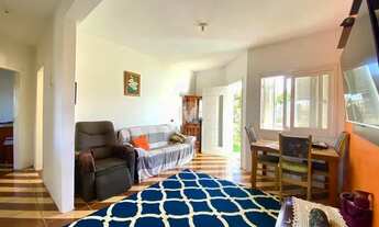 Imagem 5: Linda casa com 2 dormitórios e 2 vagas de garagem