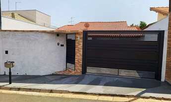 Imagem: Casa mto bem localizada no Jd. Pinheiro