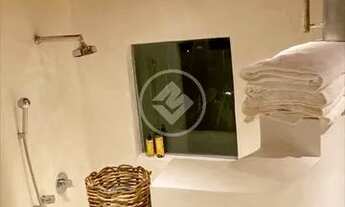 Imagem 6: Propriedade beira mar no Arraial D'Ajuda Porto Seguro com 4 Casas ótimo para Hotel ou