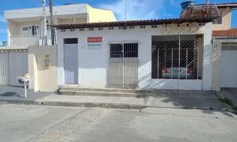 Imagem 4: Casa em ótima localização no conjunto Iguaçu na mesma rua da clínica reabilite