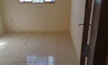 Imagem 2: Alugo casa Quarto com aluguel por R$650 /mês