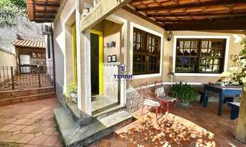 Imagem 4: São 4 quartos sendo uma suíte e área de lazer no Condomínio Ubá VII. Referência na cidade!