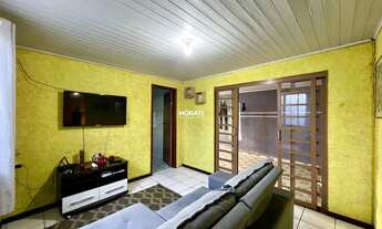 Imagem 5: Casa com Dois Quartos e Edícula no Jardim Carmen!