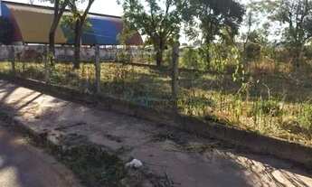 Imagem 7: Terreno de esquina e com excelente localização