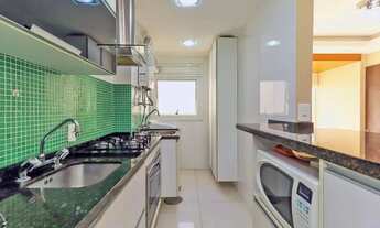 Imagem 4: Imóvel para venda possui 74 metros quadrados com 3 quartos em Vila Ipiranga - Porto Alegre