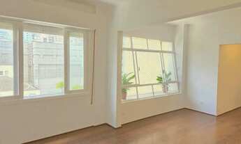 Imagem 4: Apartamento reformado por arquiteto à venda em Santa Cecília