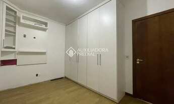 Imagem 3: Casa enorme Casa com 5 dormitórios