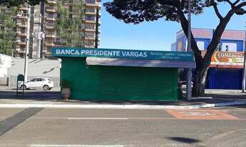 Imagem 5: Espaços para propagandas . Outdoor