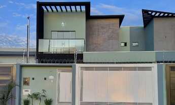 Imagem: Sobrado à venda, 3 quartos, Coronel Antonino