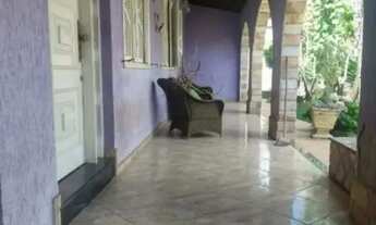 Imagem 2: Casa com 4 quartos para alugar em Contagem