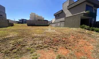 Imagem 3: Lote Jardins Capri com 262,94m² - Lote Quitado e Registrado R$ 220.000,00