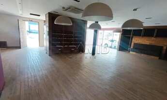 Imagem 4: Salão comercial com 251,98m², bairro Jardim Sumaré, Zona Sul de Ribeirão Preto/SP