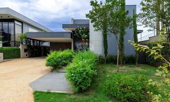 Imagem: Casa Térrea Alto Padrão à Venda em Condomínio