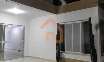 Imagem 2: Casa de condomínio para venda tem 200 metros quadrados com 4 quartos