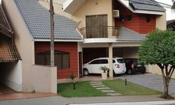 Imagem: Vende-se sobrado com 3 pavimentos e 4 suítes