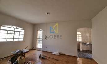 Imagem 4: Casa com 03 quartos em Ibirité no bairro Lago Azul