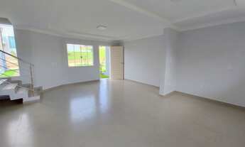 Imagem 3: UNIVERSITARIO -(Cond. Fech. Colina do Lago) 1 Suíte, 2 Qtos, 2 vagas, A/C-95m²