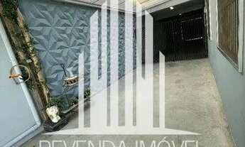 Imagem 2: Casa à venda no Jardim Britânia com 400m² 3 dormitórios 1 suíte 4 banheiros 6 vagas