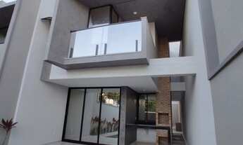 Imagem 3: Belíssima duplex com 04 suites, situado na sapiranga , próx.ao colosso !