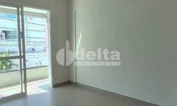 Imagem 2: Apartamento à venda, 2 quartos, 1 suíte, 2 vagas, Santa Mônica - Uberlândia/MG
