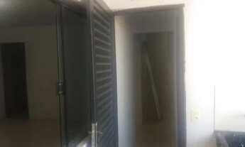 Imagem 3: QR 208 Samambaia Norte, lote com 3 moradias sendo 1 casa de 2 quartos + 2 apartamentos A