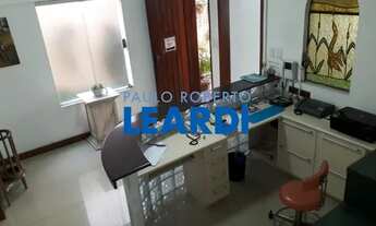 Imagem: CASA ASSOBRADADA - CAMPO BELO - SP