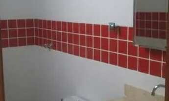 Imagem 7: Casa para venda com 90 metros quadrados com 3 quartos em Parque 10 pronta para morar