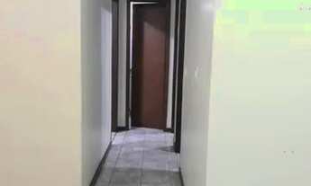 Imagem 4: Apartamento no cond. Amazonas, av. Paralela frente ao imbui