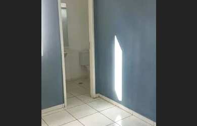 Imagem 3: Alugo casa 3/4 c/ suíte, cond. fechado