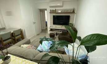 Imagem 2: Lindo apartamento com suíte mais dois quartos,próximo a Univali semimobiliado com duas vag