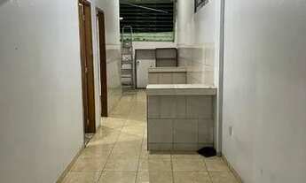 Imagem: Aluga-se casa com 2 quartos, no Petrópolis