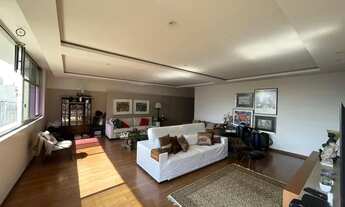 Imagem: Apartamento reformado em área nobre de